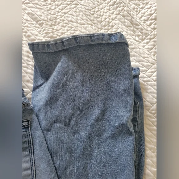 Kut from the Kloth Low Rise Bootcut Jeans Light Wash Stretch Denim Size 24 Y2K - Picture 6 of 7